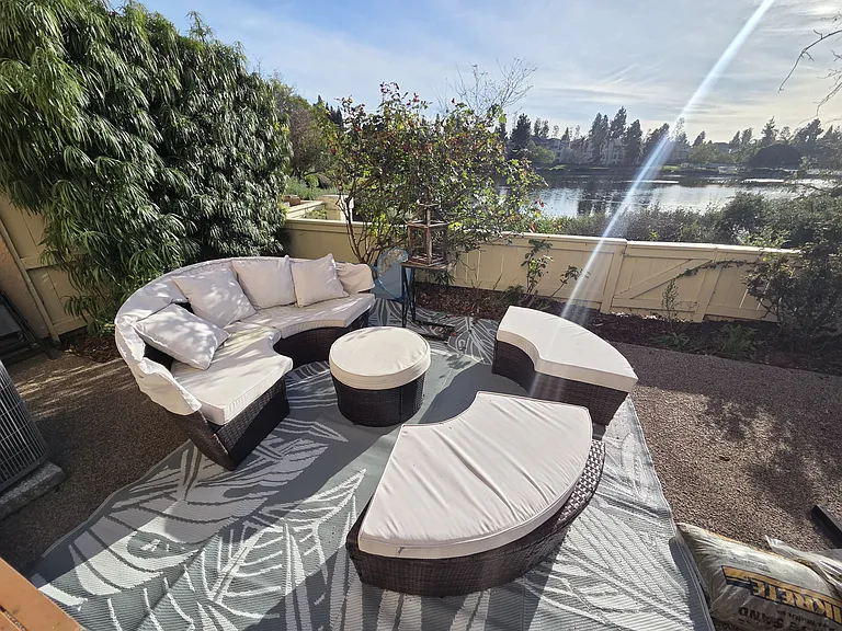 740 Edgewater Dr — Photo 13