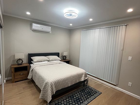 5th image of 1050 Gian Dr Unit B