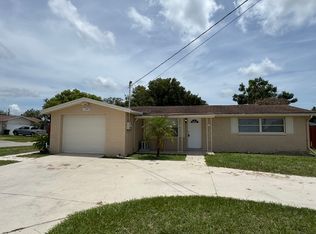 1534 Alameda Dr, Holiday, FL 34690