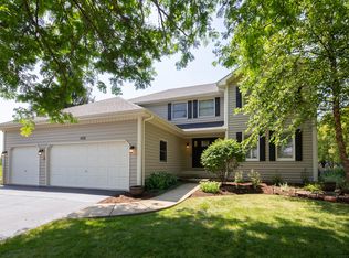 4315 Pradel Dr, Naperville, IL 60564