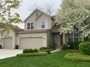 410 White Tail Dr, Hainesville, IL 60030
