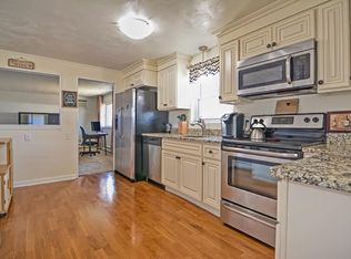 55 Abington Ave, Holbrook, MA 02343