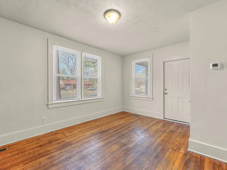130 Afton Pkwy — Photo 7