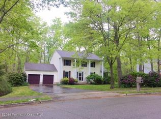 22 Jenny Ln, Jackson, NJ 08527