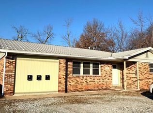 816 S Pleasant St UNIT A, Springdale, AR 72764