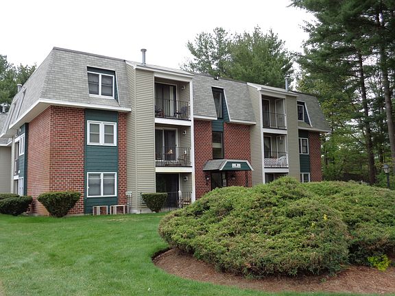 2nd image of 2 Roedean Dr APT 102