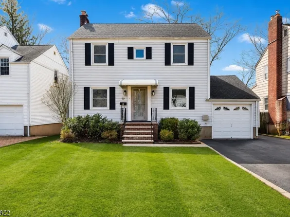 49 Amherst Pl, Livingston Twp., NJ 07039