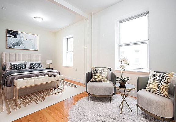 2nd image of 605 W 141st St APT 33
