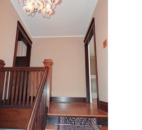 4th image of 357 Bedford Ave