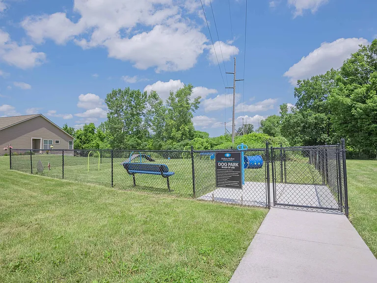 Hickory Hollow Senior Townhomes — Photo 15