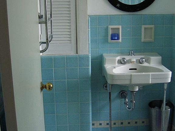 Vintage Bath
