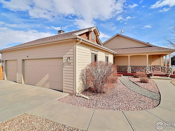 3rd image of 909 Clydesdale Ln