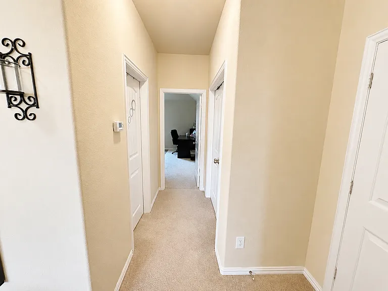 3421 Palm Lake Dr — Photo 12