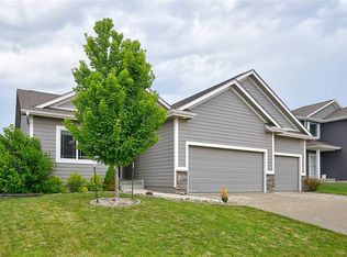 1950 Brodie St, Waukee, IA 50263