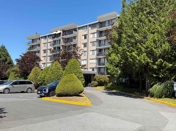 9320 Parksville Dr #510, Richmond, BC V7E 4W2