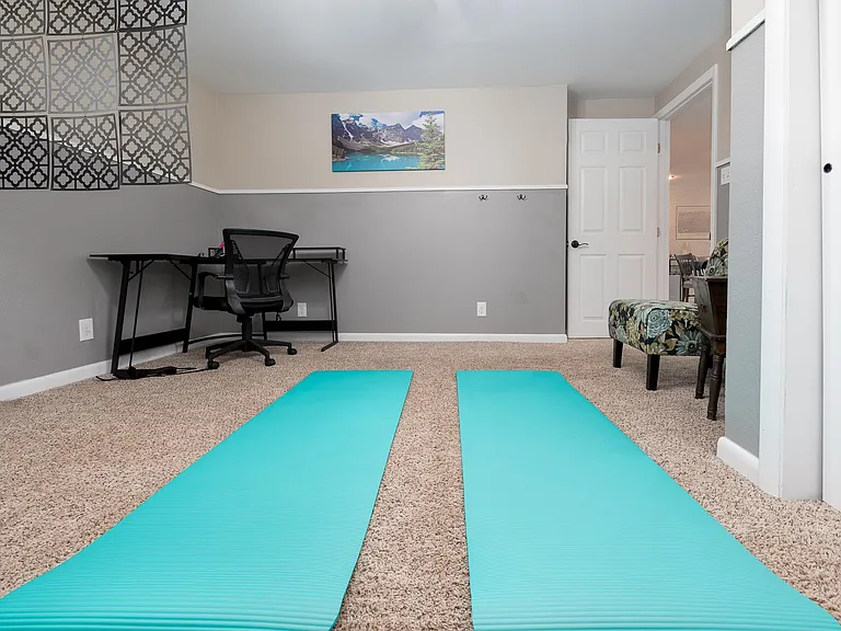 2105 Eagle View Dr #2 — Photo 12