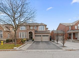19 Ferdinand Ave, Vaughan, ON L6A2Z3