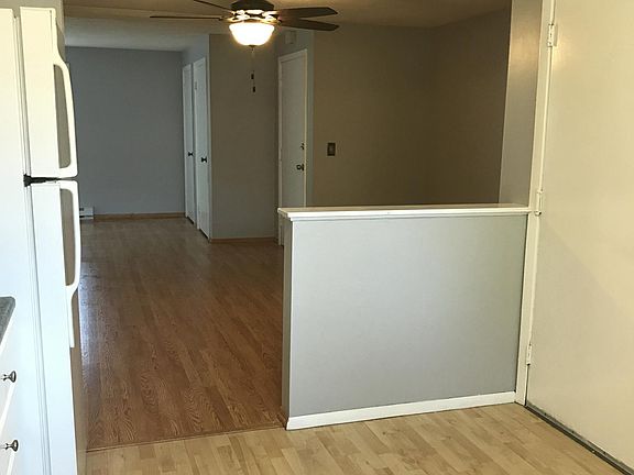 Updated eat in Kitchen