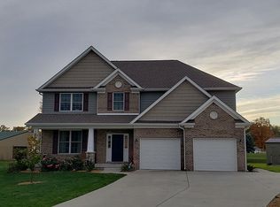 11043 Sunset Ct, Monticello, IN 47960