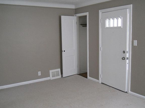 4th image of 12417 Willard Ave