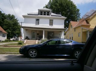 316 W 9th St, Rushville, IN 46173