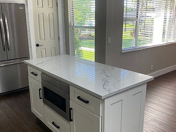 5th image of 1373 SW Vizcaya Cir