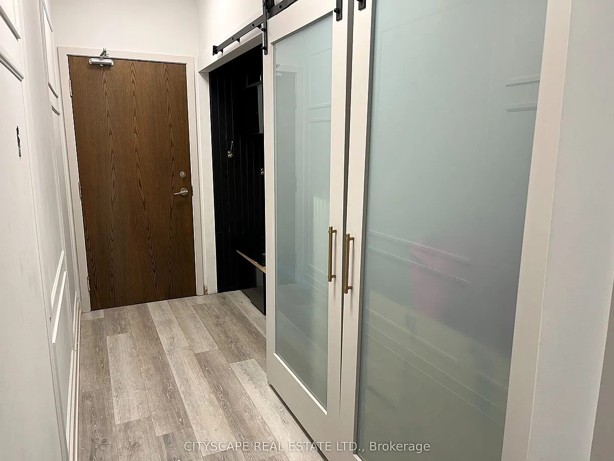 Building Photo - 260 Sackville St #303