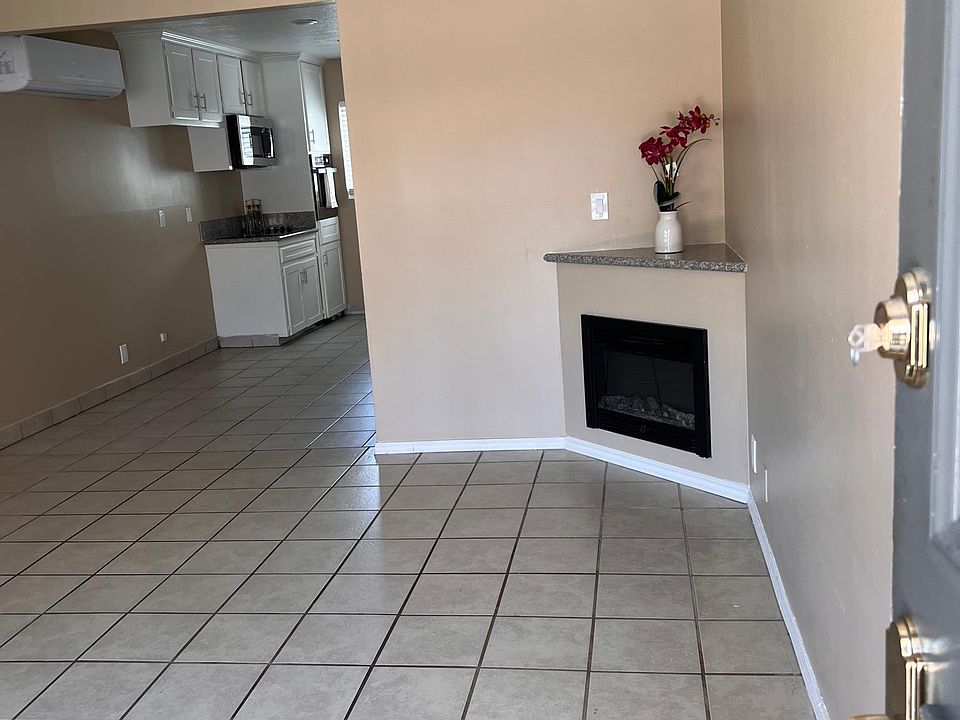 1st image of 372 N Vecino Dr #3
