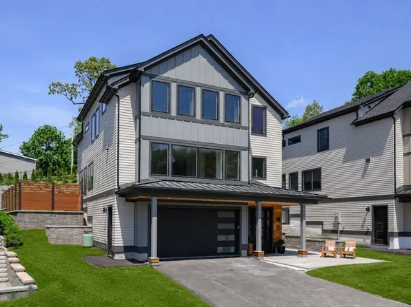 11 Mary Kenny Way, Medford, MA 02155
