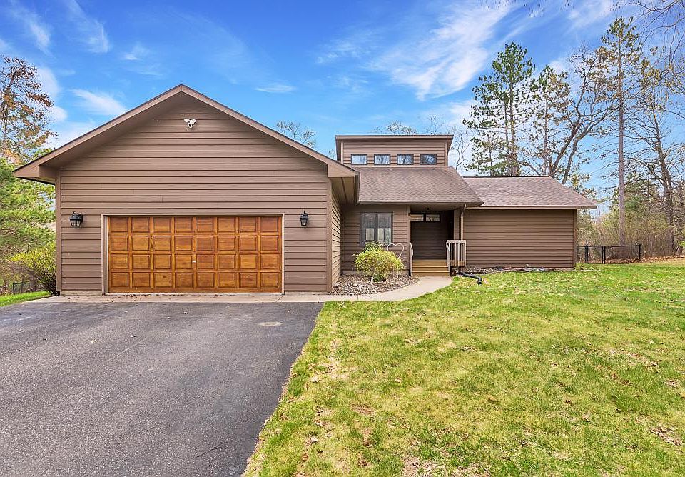 1st image of 2085 Beaver Pond Dr