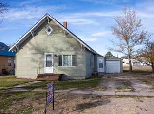 720 4th St, Gurley, NE 69141