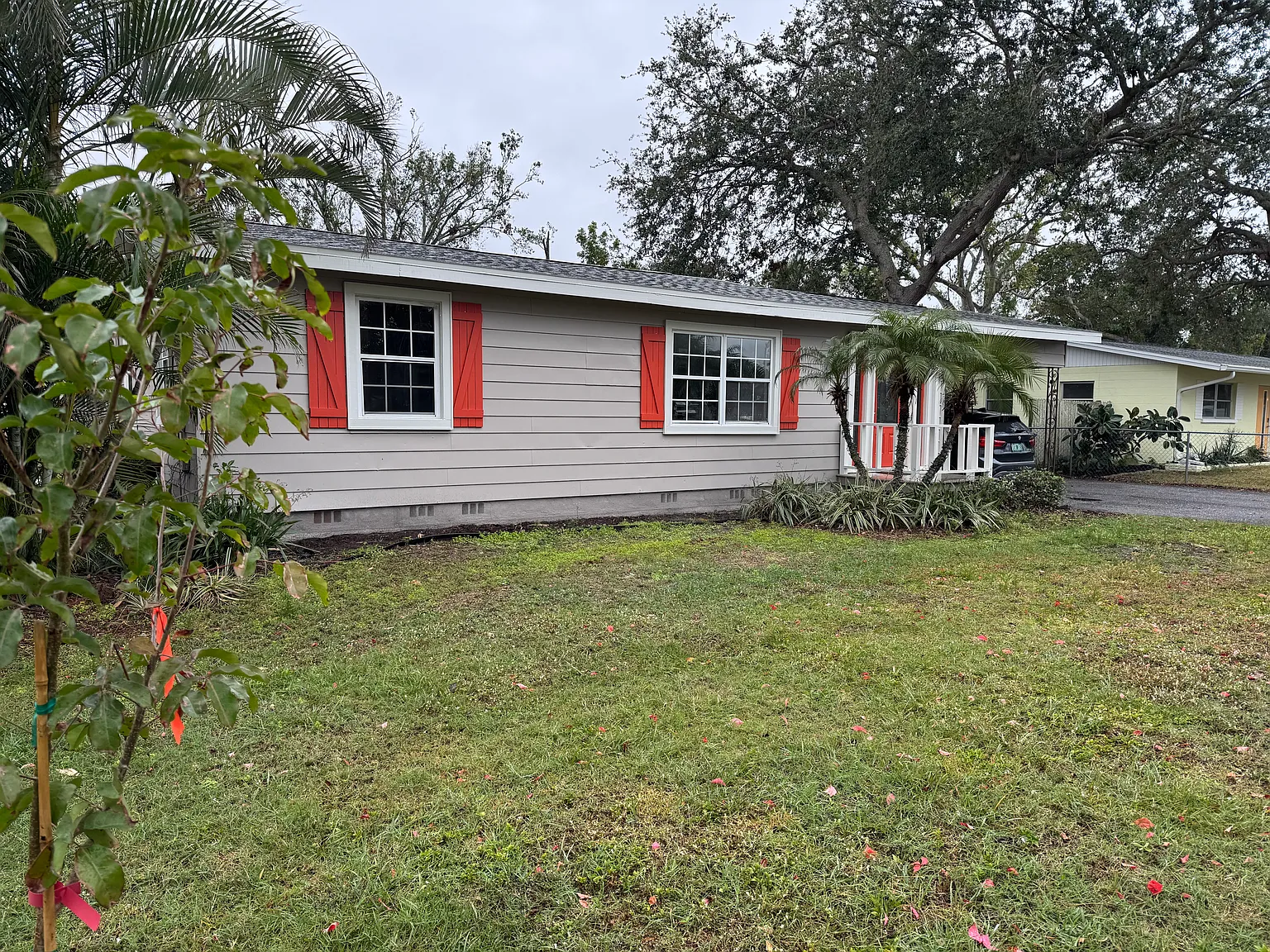 2048 Palm Ter — Photo 3