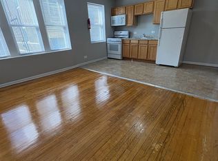 Lotus & Monroe, Chicago, IL 60644