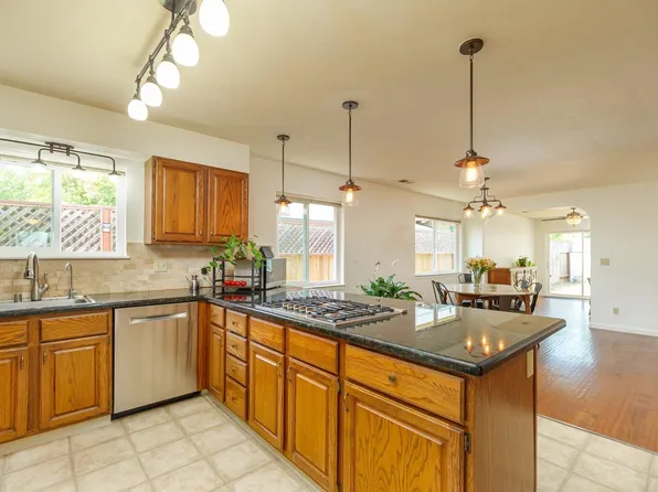 1051 4th Street, Novato, CA 94945