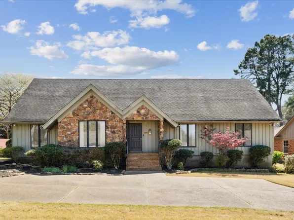 6799 Garden Oaks Dr, Memphis, TN 38120