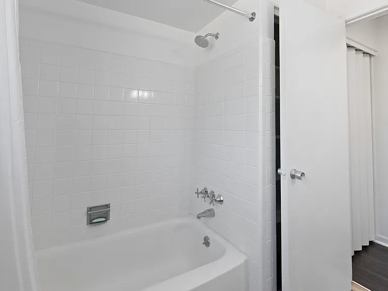 11611 Morang Dr — Photo 24