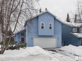 17620 Beaujolais Dr, Eagle River, AK 99577