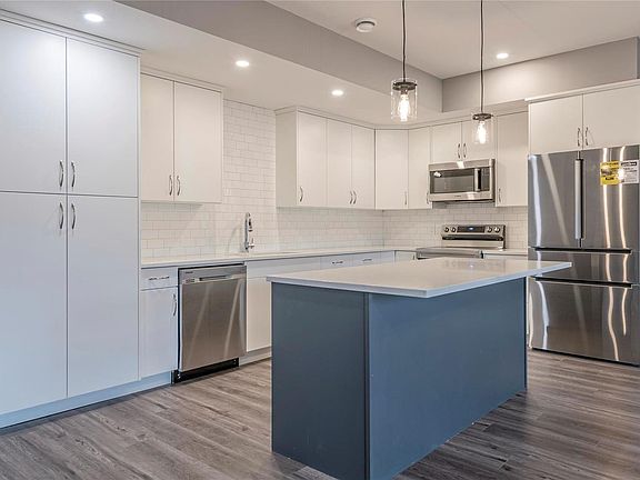 3rd image of 6600 Okanagan Ave #41
