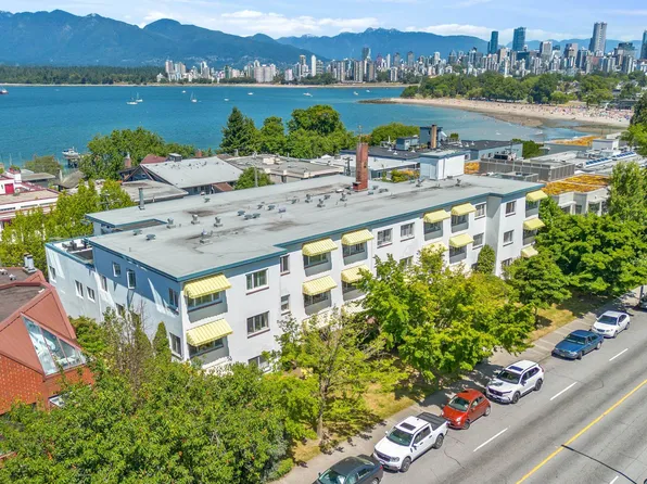 2469 Cornwall Ave #303, Vancouver, BC V6K 1B9
