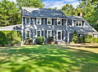 10 Kent St, Windham, NH 03087