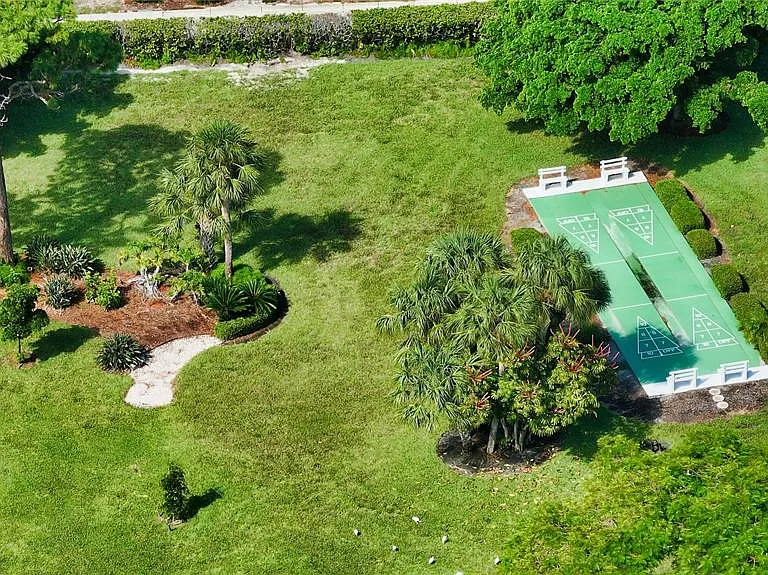 4780 Gulf Of Mexico Dr #5 — Photo 49