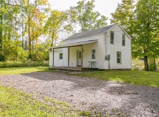 86 Sweed Rd, Newark, NY 14513