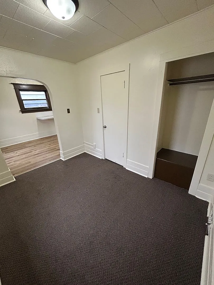 Sunnyside Multi-Family — Photo 4