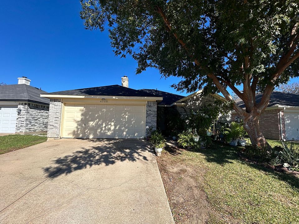 1st image of 4738 Grovewood Dr
