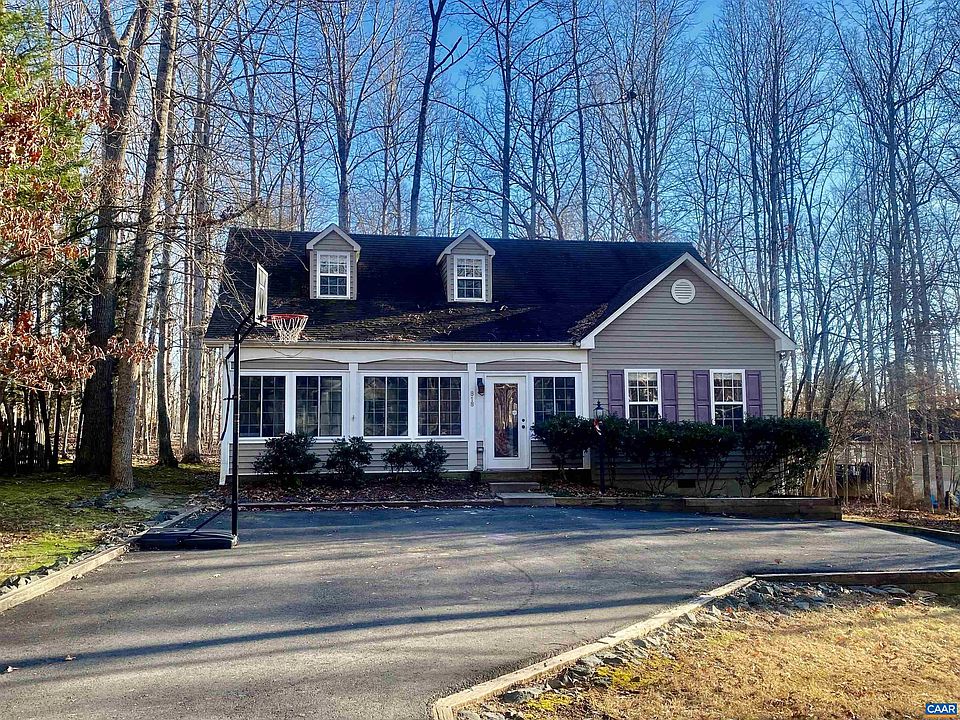 1st image of 818 Jefferson Dr