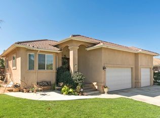 14401 Dove Canyon Dr, Riverside, CA 92503