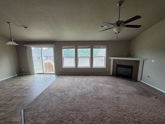 5th image of 1490 Crab Apple Cir