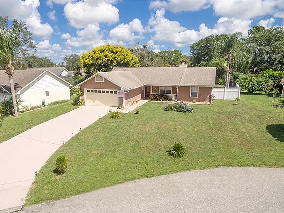 2nd image of 405 Anise Pl