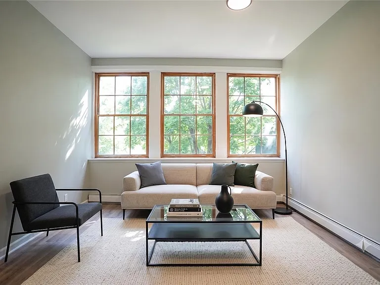 366 Main St #101 — Photo 1