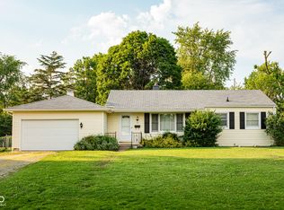 126 Mercator Dr, Greenwood, IN 46143